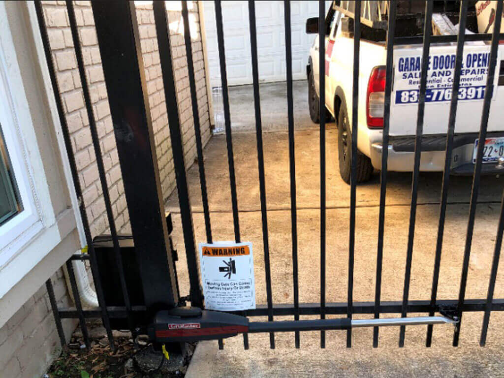liftmaster driveway swing gate opener