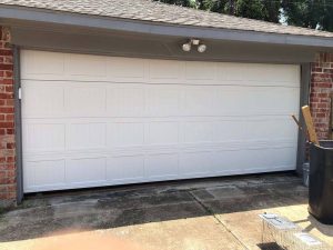 white carrige style two cars garage door (2)